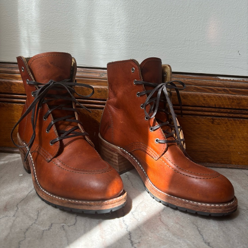 Red Wing Clara Boot in Oro Leather